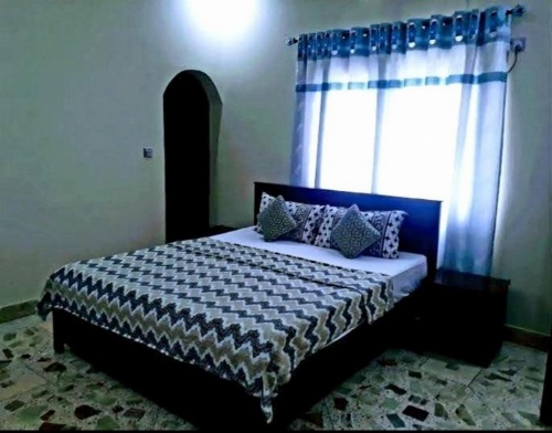 Gulshan Palace Near Millennium Mall image 5